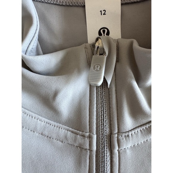 New Lululemon Nulux Long Sleeve Tennis Half-Zip Size 12 Gray Hip Length NWT - Picture 5 of 11